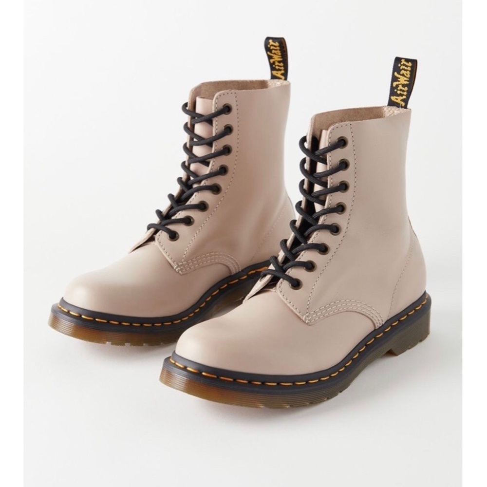 Dr. Martens combat boot